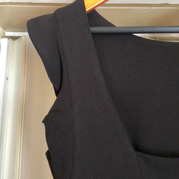 Calvin Klein Size 4 black dress - Picture 3 of 8